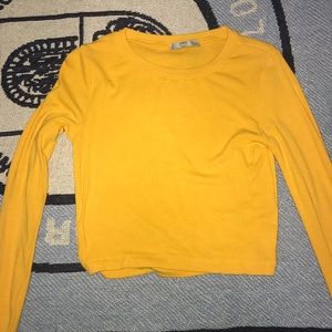 Zara, Yellow long sleeve crop top!
